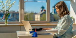A student earns an American diploma online while living abroad.